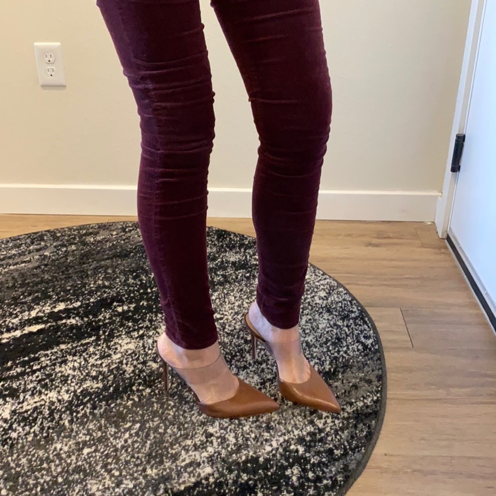 Schutz size 8 heels